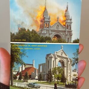 Meet your Posher, Leslie